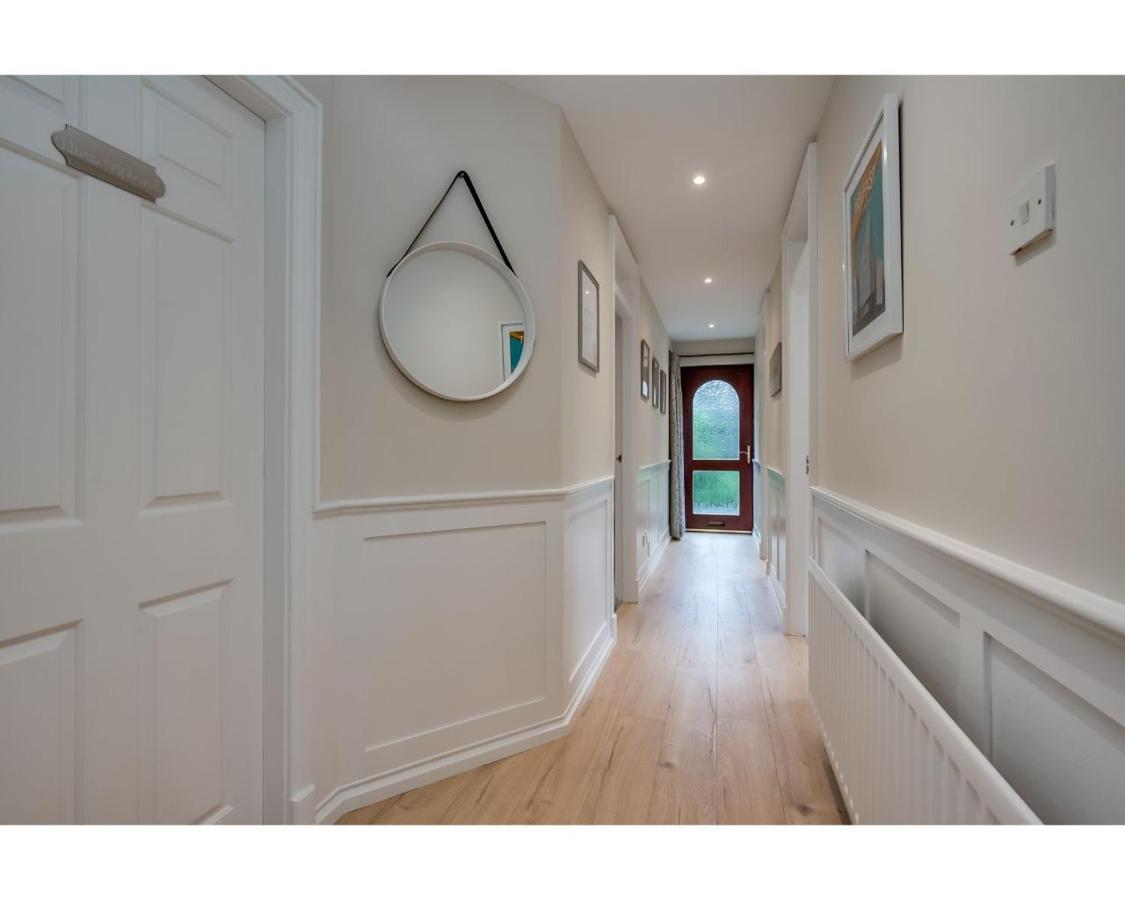 Central Belfast Apartments Windsor Экстерьер фото